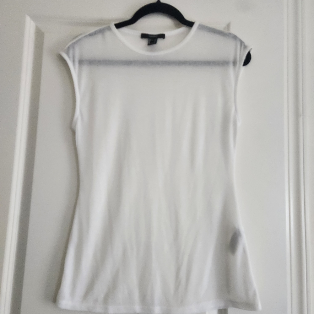 Forever 21 White Fitted Sleeveless Muscle Tee